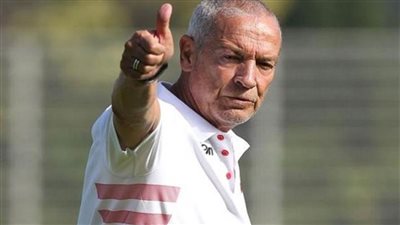 اليوم.. فيريرا يمنح الدوليين راحة من تدريبات الزمالك بعد العودة من الكويت