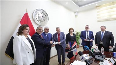 اعتماد كلية 