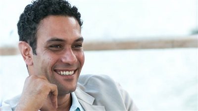 آسر ياسين وأمينة خليل في الفيوم من أجل 