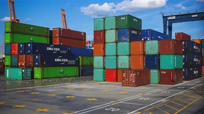 الجمارك: نمو الصادرات 6.4 مليار دولار في عام 2022