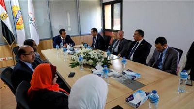 وزير الصحة يوجه بالتوسع في إنتاج وتصدير عقار الأنسولين للدول الأفريقية