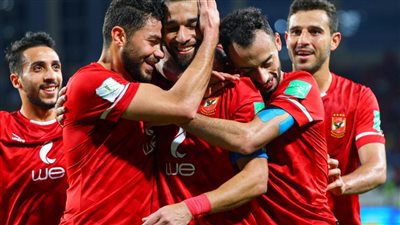 الأهلي يصعد لقمة الدورى الممتاز بثنائية فى مرمى طلائع الجيش