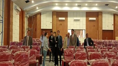 وزيرة الثقافة تتفقد مسرح السامر بالعجوزة (صور)