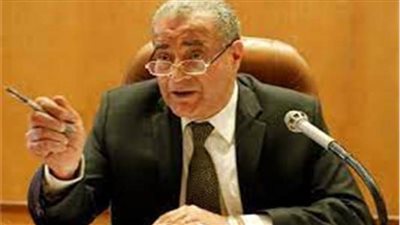 وزير التموين يلتقي رئيس بيت الأزياء كريستيان ديور العالمية 