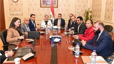 وزيرة البيئة تستعرض نتائج مؤتمر المناخ بمجلس النواب    
