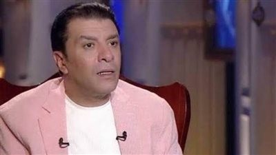 مصطفى كامل ينفذ قرار منع الغناء بالفلاشة بشكل رسمي.. غدا