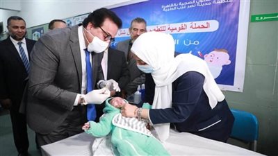 وزير الصحة يطلق الحملة القومية للتطعيم ضد مرض شلل الأطفال (صور)