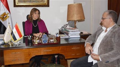 رسميًا.. وليد قانوش رئيسا لقطاع الفنون التشكيلية