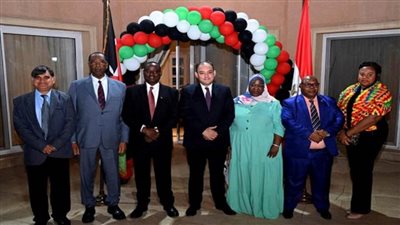 وزير التجارة يشارك في فعاليات الاحتفال باليوم الوطني لدولة كينيا (صور)