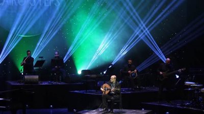 كايرو ستيبس تمزج الموسيقى الشرقية والكلاسيكية مع الجاز بالاوبرا 