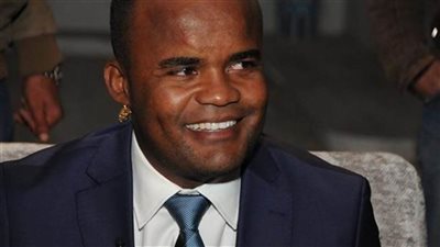 الخطيب يستقبل فلافيو بمقر الأهلي (فيديو) 