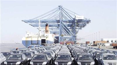 كيف تسجل في التطبيق الإلكتروني لاستيراد سيارات معفاة من الرسوم والجمارك؟