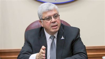 وزير التعليم العالي يصدر قرارًا بإغلاق كيان وهمي بمحافظة الجيزة