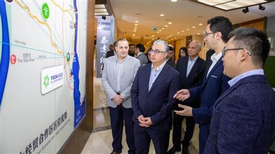 رئيس المنطقة الاقتصادية لقناة السويس يتفقد بعض المشروعات التابعة لشركة تيدا-مصر بالمنطقة الصناعية بالسخنة