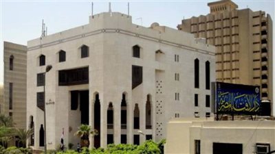 الفتوى المعتادة.. دار الإفتاء: لا مانع شرعا من تهنئة غير المسلمين في أعيادهم ومناسباتهم