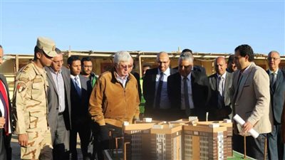 وزير التعليم العالي يتفقد المنشآت الجديدة بجامعتي جنوب الوادي الحكومية والأهلية 