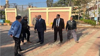 محافظ القاهرة يطالب بتكثيف الحملات لإعادة الوجه الحضاري للعاصمة 