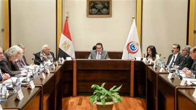وزير الصحة: وضع ضوابط وآليات لمبادرة «رئيس الجمهورية لدعم الصحة النفسية»