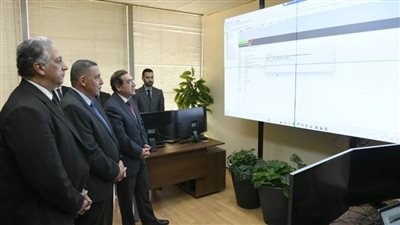 وزير البترول يدشن غرفة التحكم والمتابعة الآلية لمنظومة تكرير وتصنيع البترول