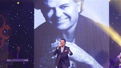 بين الغناء الشعبي والرومانسي.. أجواء القاهرة تشتعل بحفلات رأس السنة