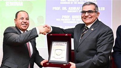 كلية الإدارة والاقتصاد بجامعة مصر للعلوم والتكنولوجيا تنظم ندوة 