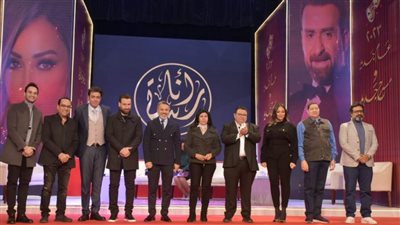 سيدتي أنا.. داليا البحيري ونضال الشافعي يفتتحان عروض المسرح القومي في 2023