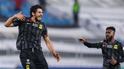 حجازي يسجل ويقود اتحاد جدة للتعادل مع الشباب في الدوري السعودي