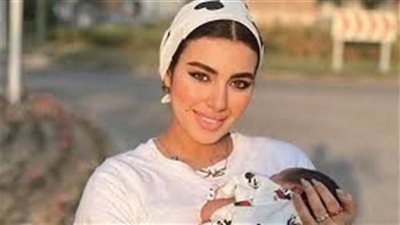 تجديد حبس البلوجر هدير عاطف وشركائها فى النصب