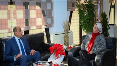 وزيرا البيئة والطيران المدني يوقعان بروتوكولا للتعاون لدعم العمل البيئي (صور)