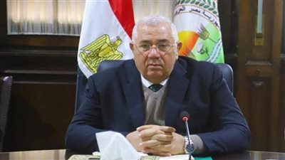 وزير الزراعة يتابع اخر مستجدات إنشاء محطة شتلات القصب بوادي الصعايدة في أسوان (صور)