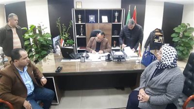 الإسكان: تسليم قطعة أرض بـ