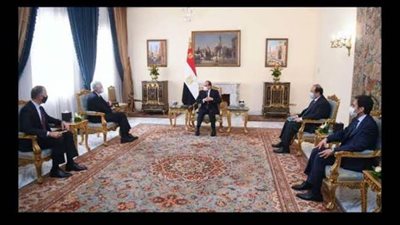 السيسي يبحث سبل التعاون مع مدير وكالة الاستخبارات المركزية الأمريكية