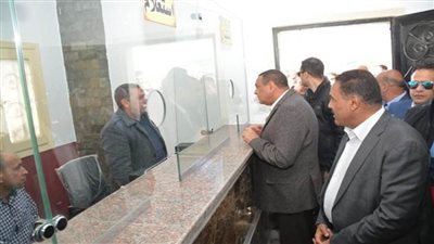 وزير التنمية المحلية ومحافظ مطروح يتفقدان مشروعات 