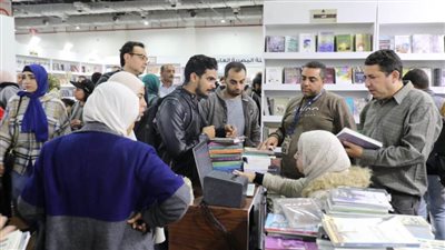  أكثر من 47 ألف نسخة مباعة من إصدارات الهيئة في أول  3 أيام من المعرض
