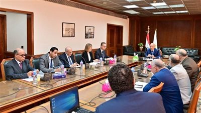 وزير الري يلتقي السفير الألماني بالقاهرة لبحث سبل تعزيز التعاون (صور)