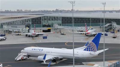 خطوط طيران أمريكية تعلن إلغاء أكثر من 1800 رحلة 