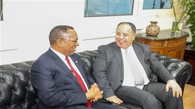 وزير المالية: نتطلع لجذب المزيد من الاستثمارات المحلية والأجنبية خلال الفترة المقبلة (صور)