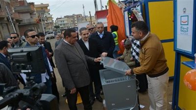 وزير التنمية المحلية ومحافظ الغربية يتفقدان مشروعات حياة كريمة بنهطاي (صور)