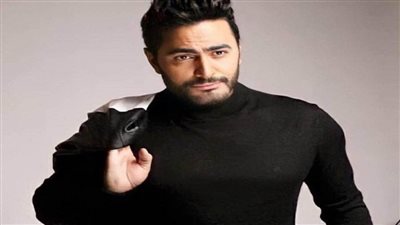 تامر حسني يحيي حفلا غنائيا بمهرجان دار الزين في الإمارات 16 فبراير 