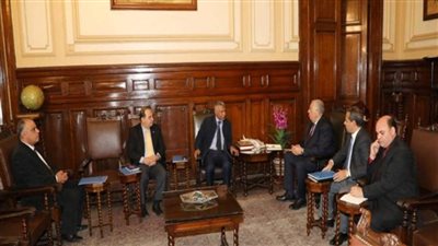 القصير يبحث مع مسئولى منظمة الأغذية والزراعة بالقاهرة 