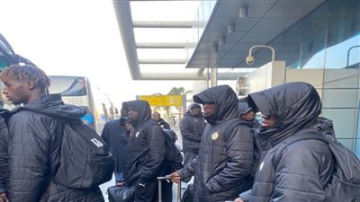 بعثة منتخبي السنغال وجامبيا يصلان مصر استعدادًا لبطولة أمم إفريقيا للشباب