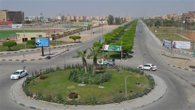 «الجزار» يتابع مشروعات الإسكان والخدمات في العاشر من رمضان (صور)