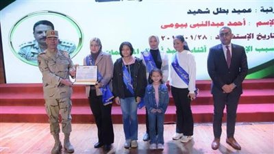 القوات المسلحة تنظم ندوتين تثقيفيتين بجامعة أسيوط ومديرية التربية والتعليم بمحافظة القاهرة