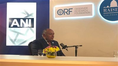 وزير الخارجية يجري لقاءً إذاعيا عن عمل المناخ الدولي في إطار 