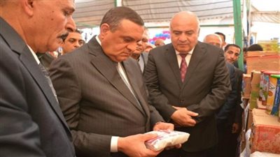 وزير التنمية المحلية ومحافظ قنا يفتتحان 