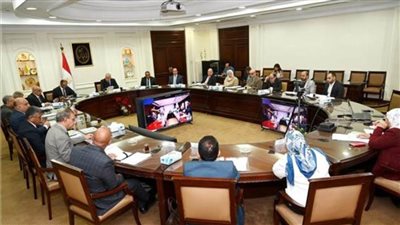 وزيرا الإسكان والتخطيط يناقشان الخطة الاستثمارية للعام المالي 2024/2023 