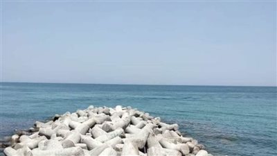 وزير الري يتابع أعمال حماية الشواطئ في كفر الشيخ