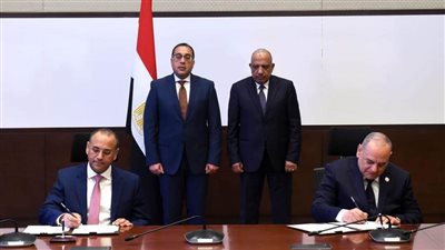 رئيس الوزراء يشهد التوقيع على مذكرة تفاهم لتطوير شركة النصر للزجاج والبلور