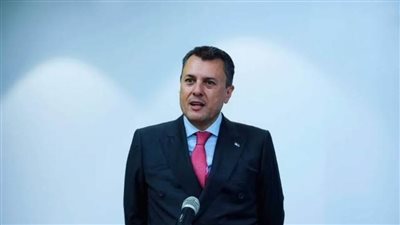 مصطفى وزيري يبحث تعزيز سبل التعاون مع مسئول ألماني في العمل الأثري