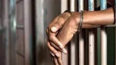 إصابة نقاش في مشاجرة مع سائق توك توك بسبب خلافات مالية بالقليوبية